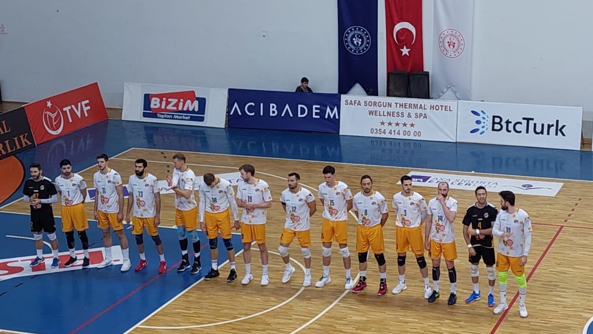 Axa Sigorta Efeler liginden mücadele eden temsilcimiz Sorgun Belediyespor, ligin