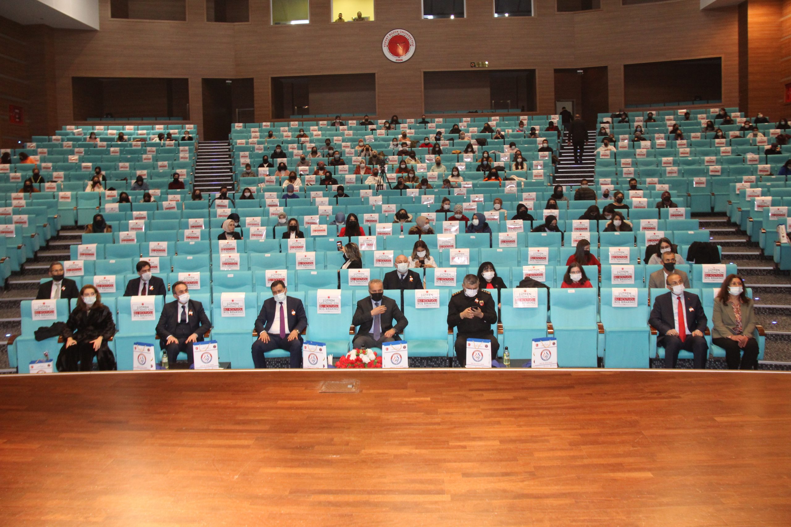 Bozok Üniversitesi Kadın Sorunları Uygulama ve Araştırma Merkezi (KASAUM) ve