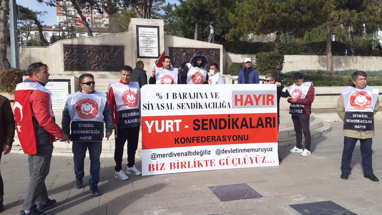Genel Merkezi Yozgat'ta bulunan YURT–SEN (Yetiştirme Yurtlarından Ayrılanlar Sendikaları) Konfederasyonu,