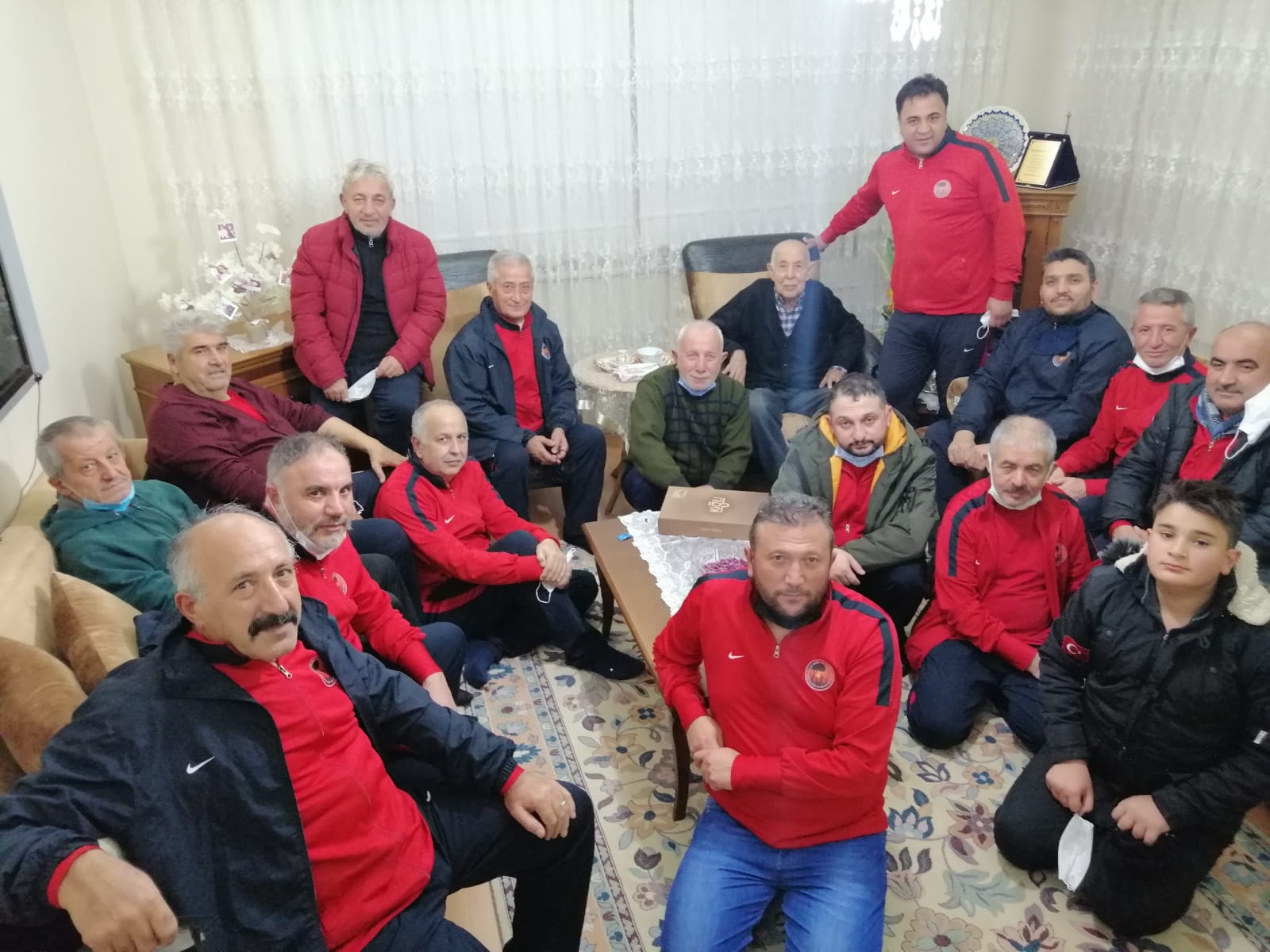 Yozgat’ta aralarında; belediye başkanı, daire müdürleri, öğretmen ve esnafların oluşturduğu