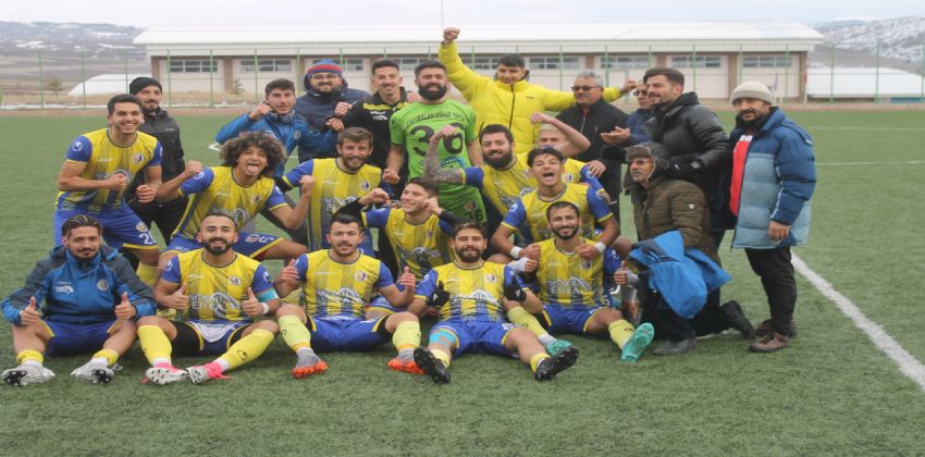 Bölgesel Amatör Liginde mücadele Eden Erfa Çayıralan Esnafspor, sahasında konuk