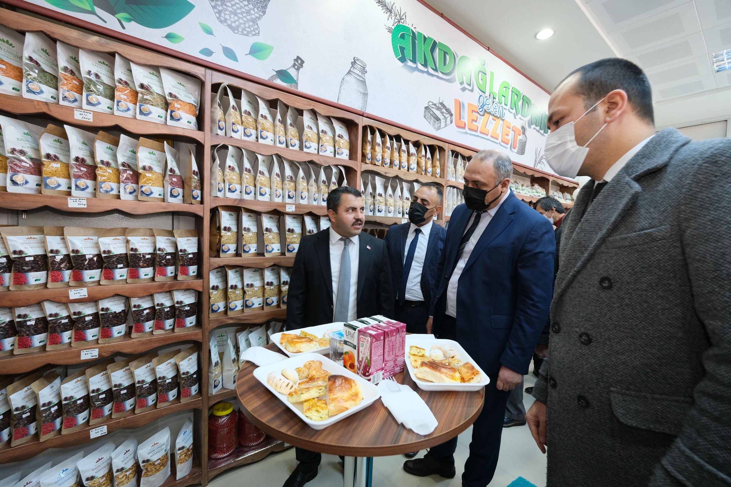 Akdağmadeni Kadın Girişimi Üretim ve İşletme Kooperatifi’ne bağlı ‘’Akdağmadeni Yöresel