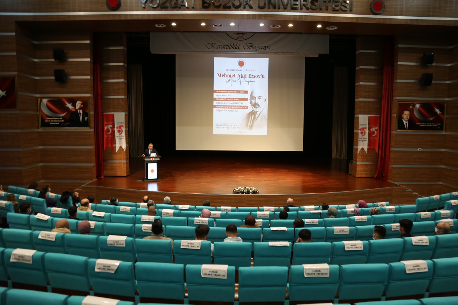 Yozgat Bozok Üniversitesinde Türk milletinin bağımsızlık mücadelesinin simgesi İstiklal Marşı’nı