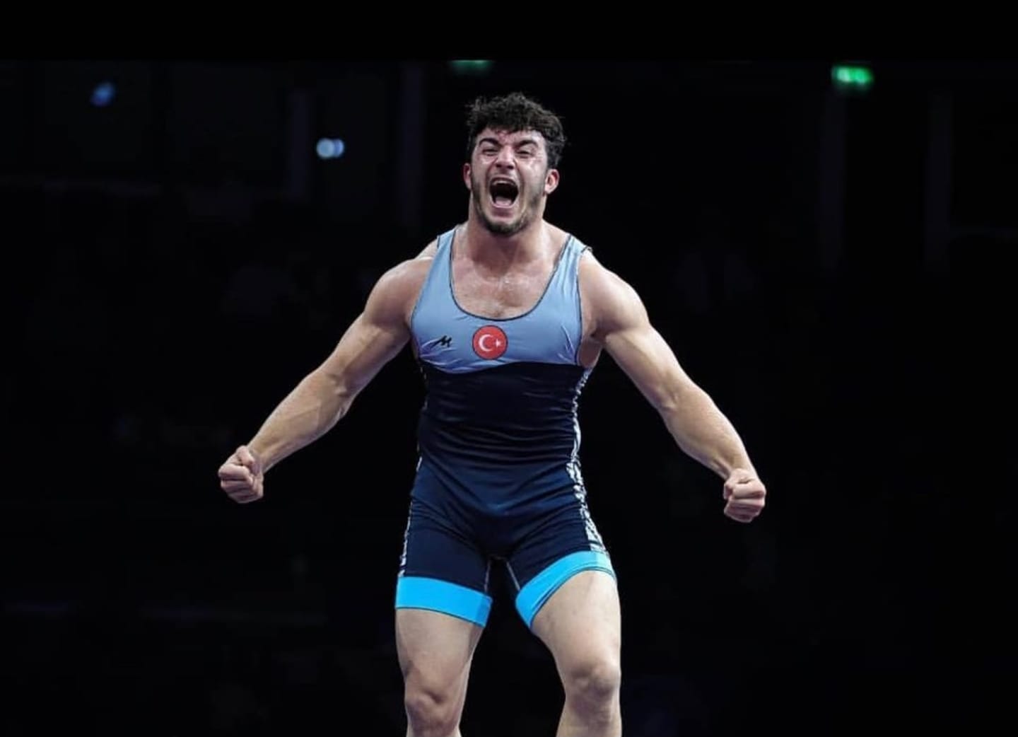 Hemşehrimiz Beytullah Kayışdağ Sakaryada düzenlenen Büyükler Grekoromen Güreş müsabakalarında 97