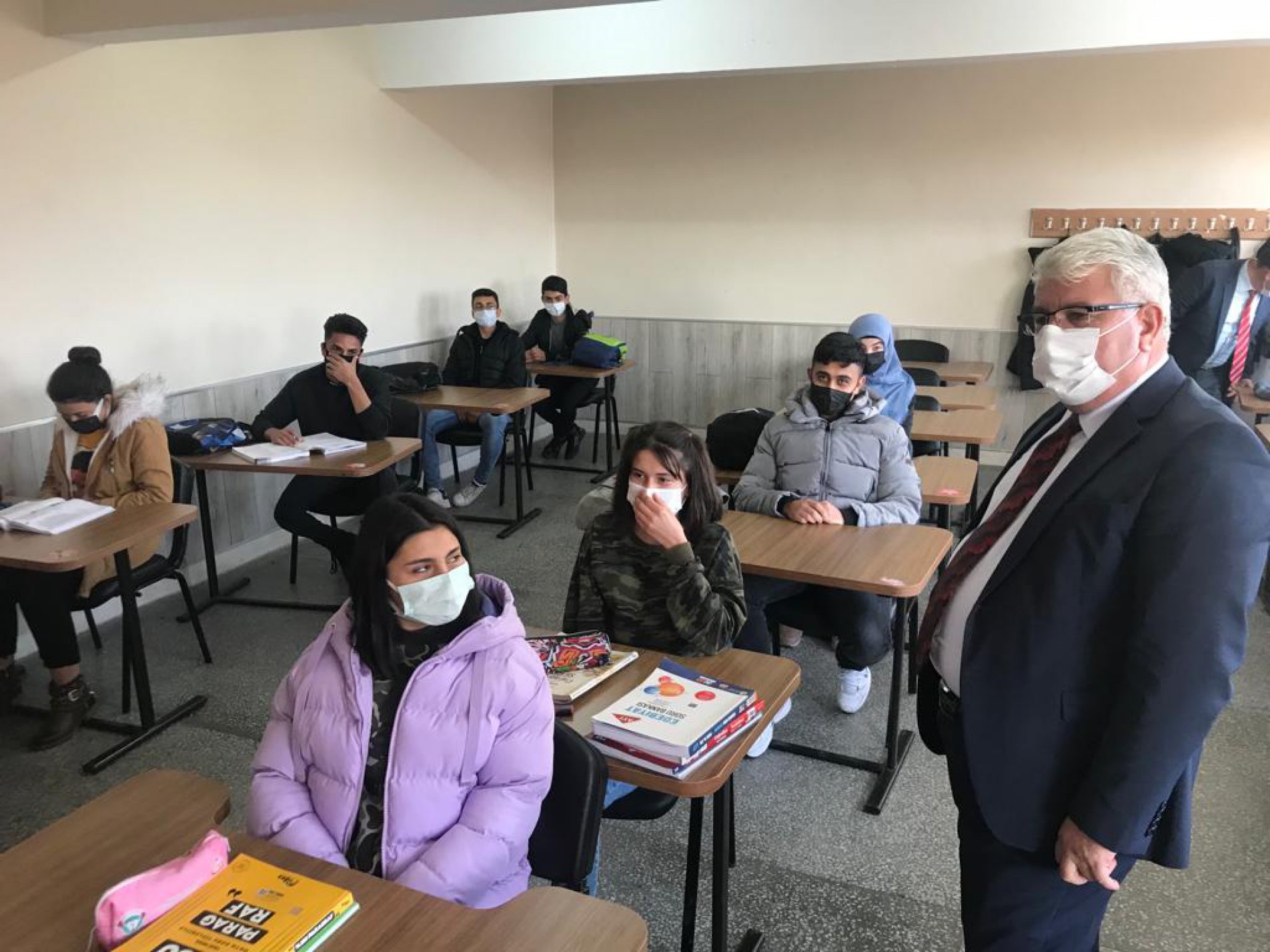 Yozgat İl Milli Eğitim Müdürü Yusuf Yazıcı, ilçe ziyaretleri kapsamında