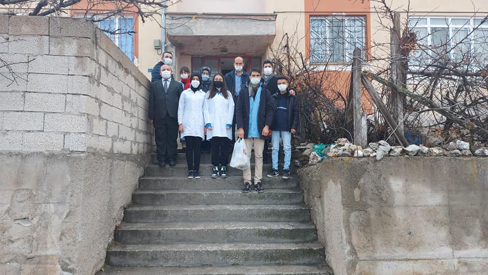 Sarıkaya Mesleki Eğitim Merkezi ve Meslek Liselerinde eğitim-öğretim gören öğrenciler