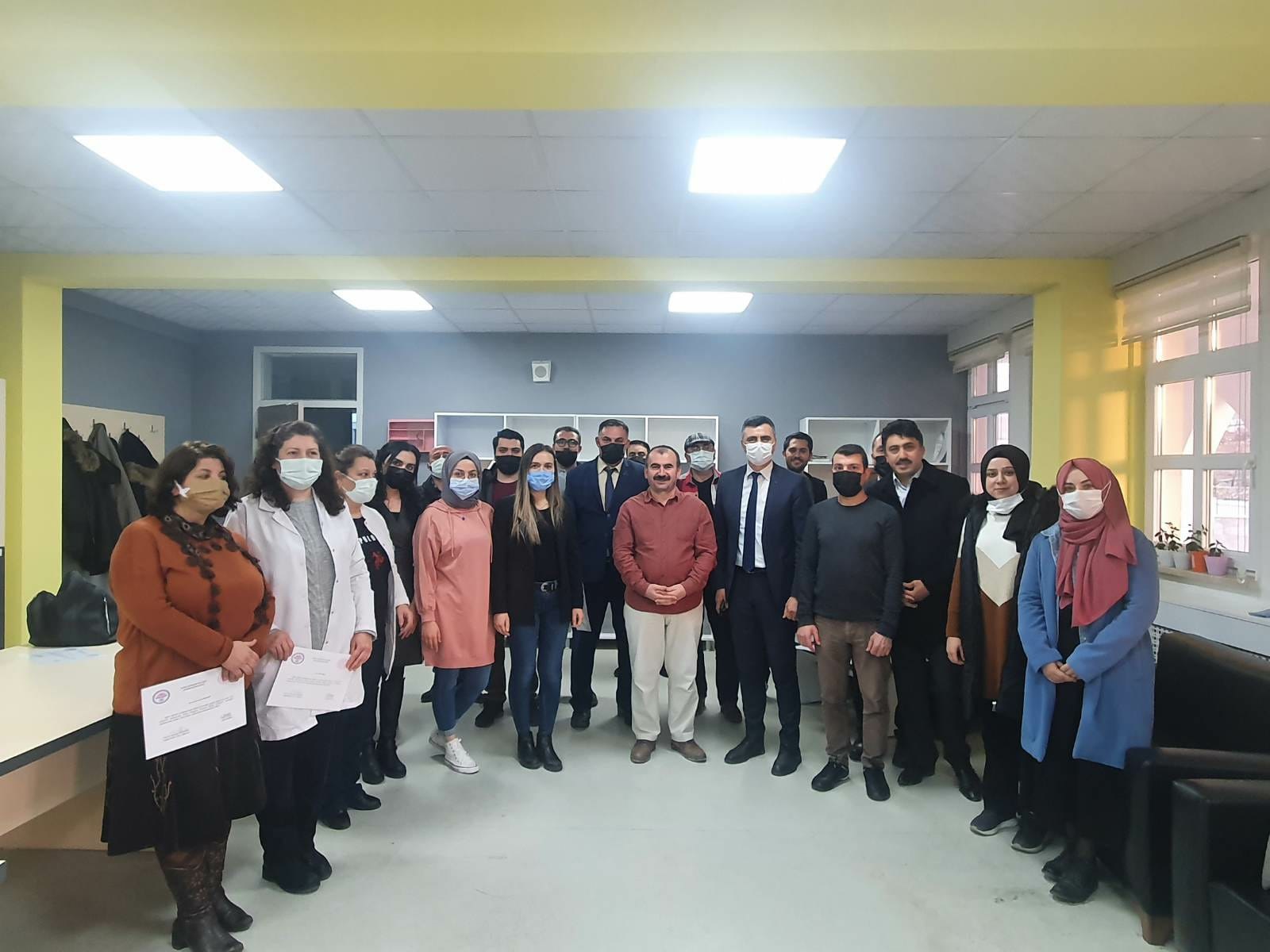 Yozgat Bozok Üniversitesi öğretim görevlisi Prof. Dr. Mustafa Böyükata, Akdağmadeni’nde
