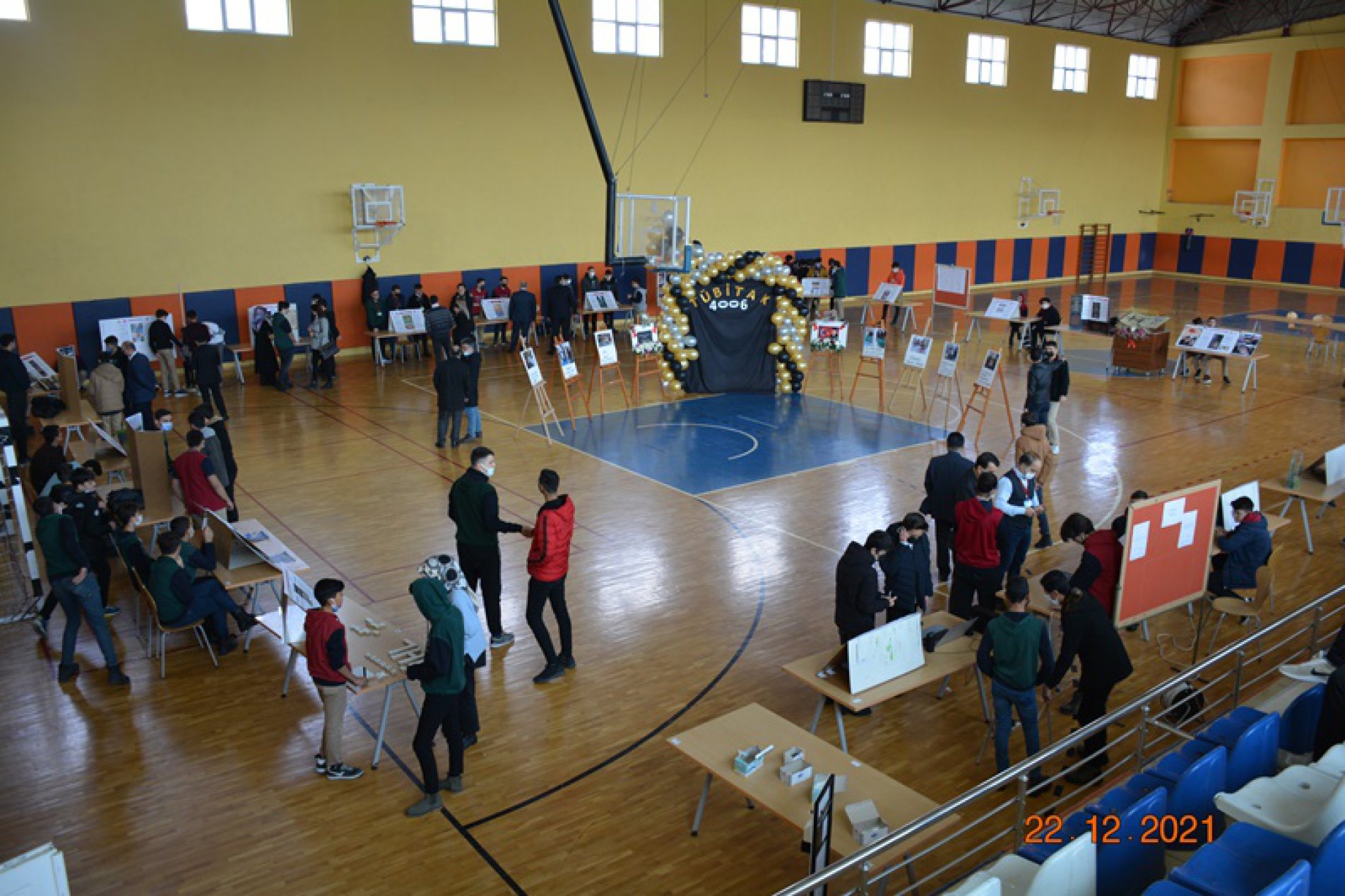 Yozgat Anadolu İmam Hatip Lisesi tarafından hazırlanan 4006 TÜBİTAK Bilim