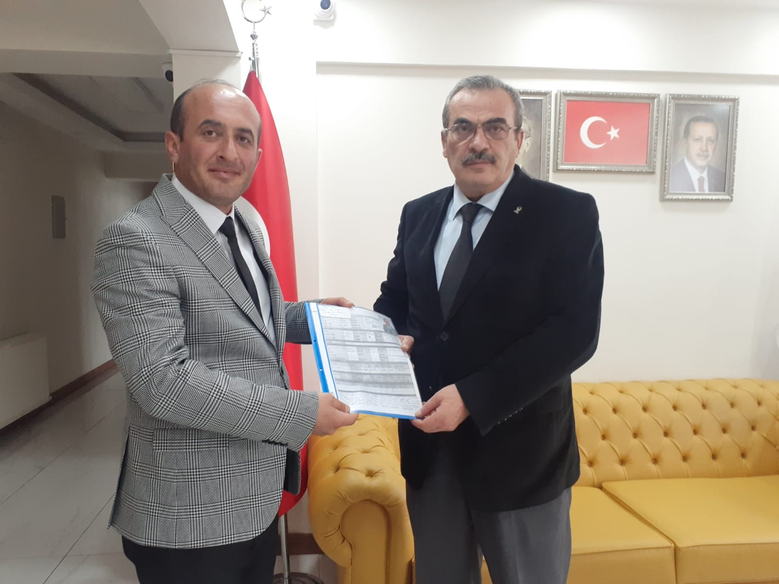 Yozgat’ta AK Parti’nin çeşitli kademelerinde görev alan Yakup Başol, Merkez