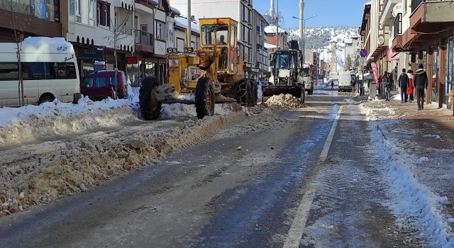 Yozgat’ta yaklaşık bir haftadır etkili olan kar yağışıyla birlikte Çekerek