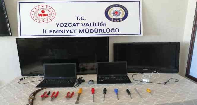 Yozgat’ın Sorgun İlçe Emniyet Müdürlüğü ekipleri tarafından yapılan operasyonlarda evden