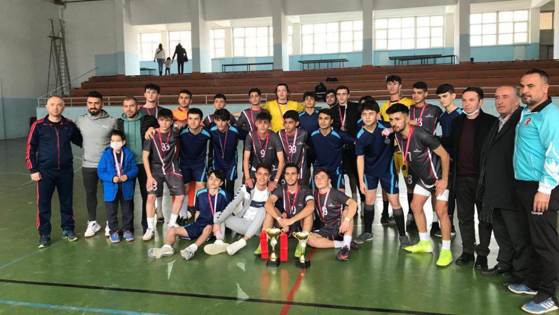 Okul Spor faaliyetleri kapsamında Yozgat’ta Liselerarası Futsal final müsabakaları düzenlendi.