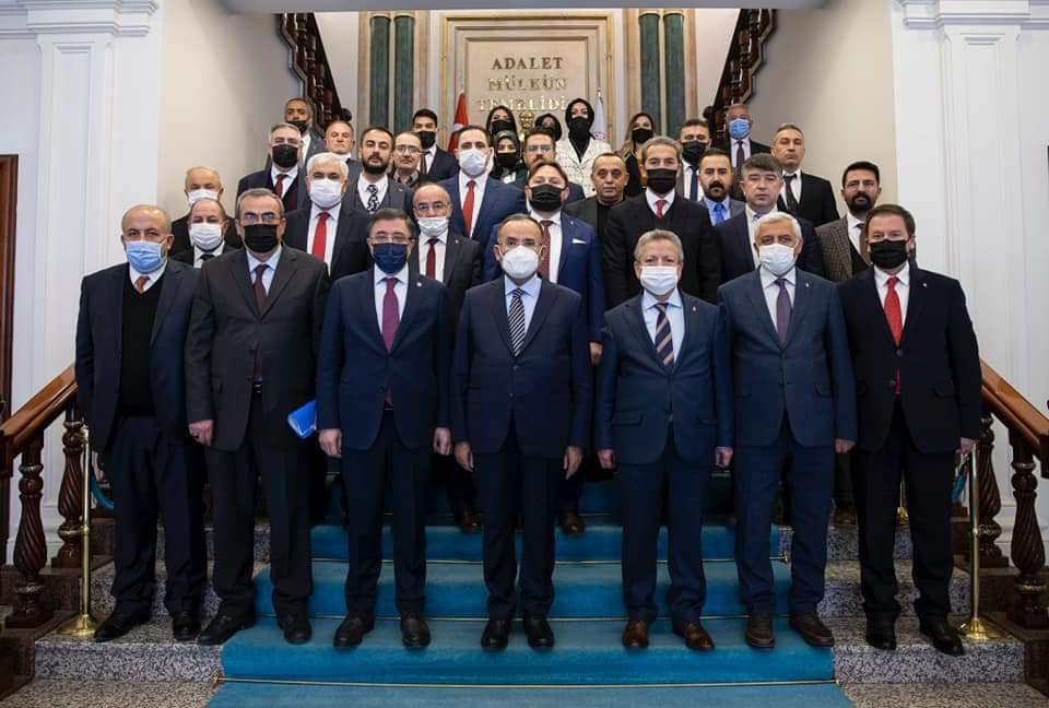 Ak Parti Yozgat İl Başkanı Yusuf Başer, beraberinde Merkez İlçe,