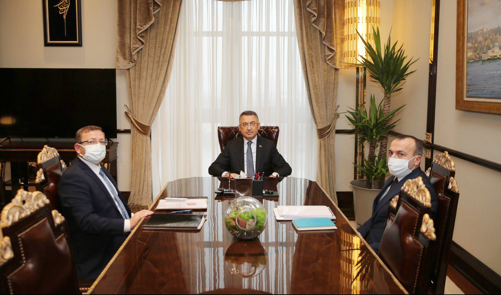 Yozgat Valisi Ziya Polat, Cumhurbaşkanı Yardımcısı hemşerimiz Fuat Oktay’ı Cumhurbaşkanlığı