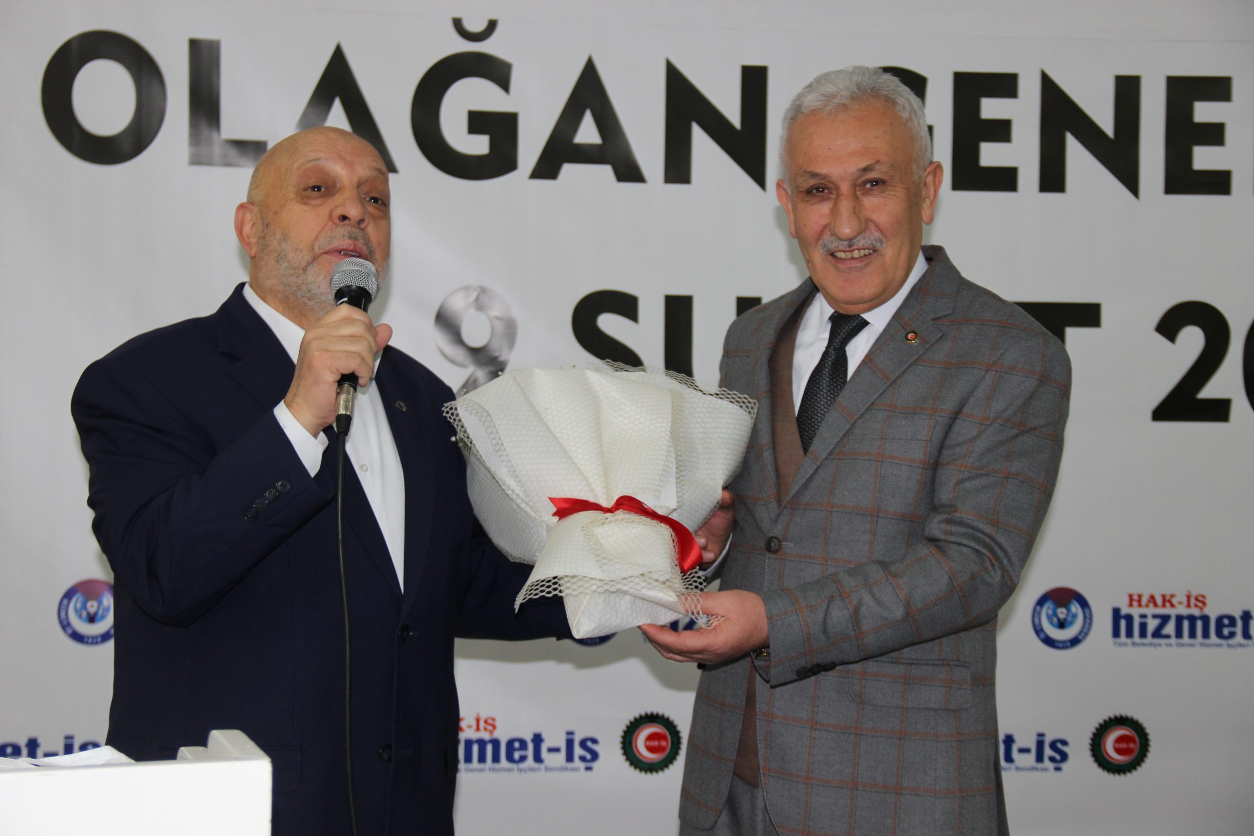 Hak-İş ve Hizmet İş Yozgat Şubesi Başkanı Ferman Zararsız, sendikalarının