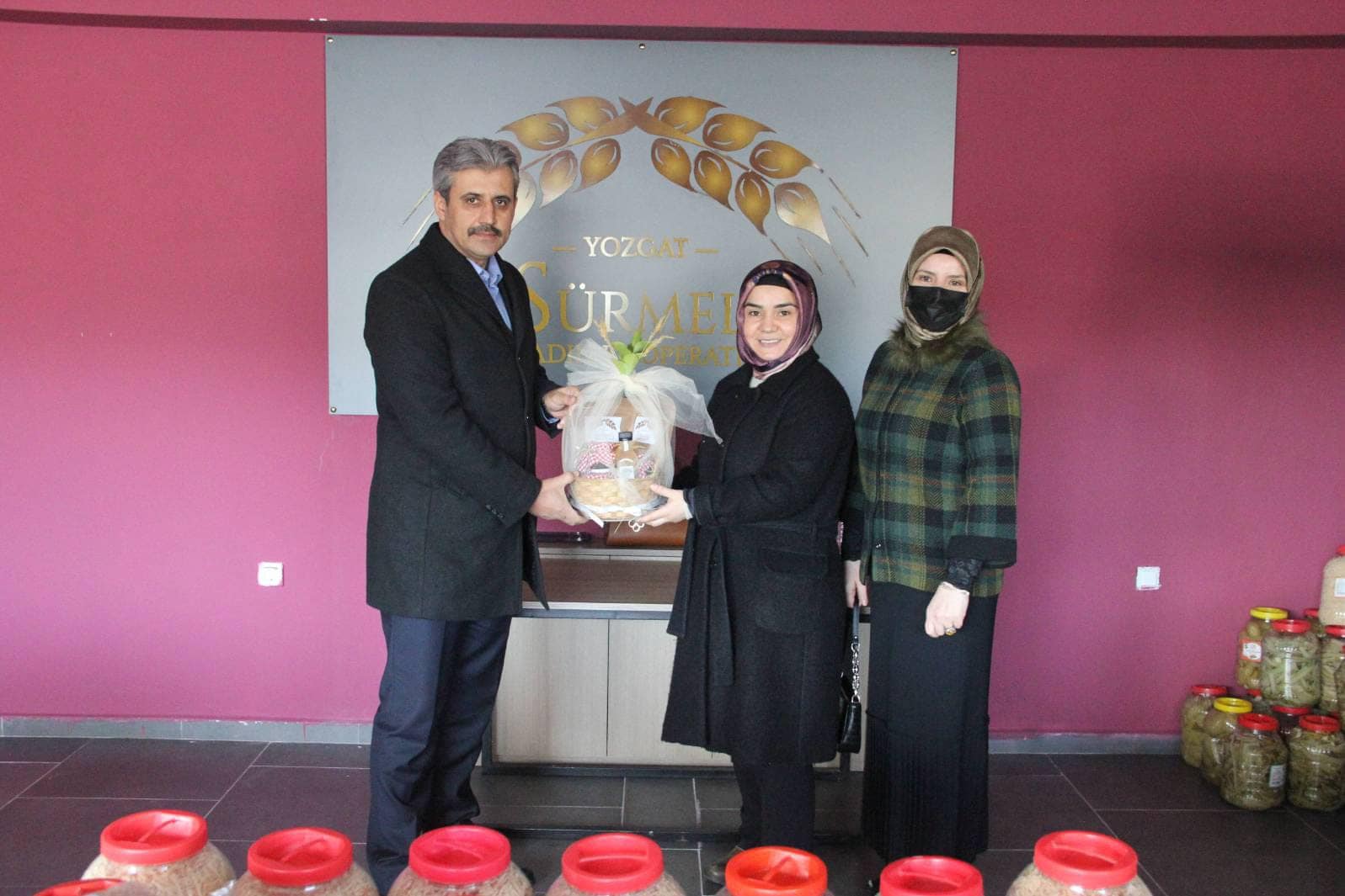 Yozgat Belediyesi’nin de ortak olduğu, Yozgat Sürmeli Kadın Kooperatifi açılış