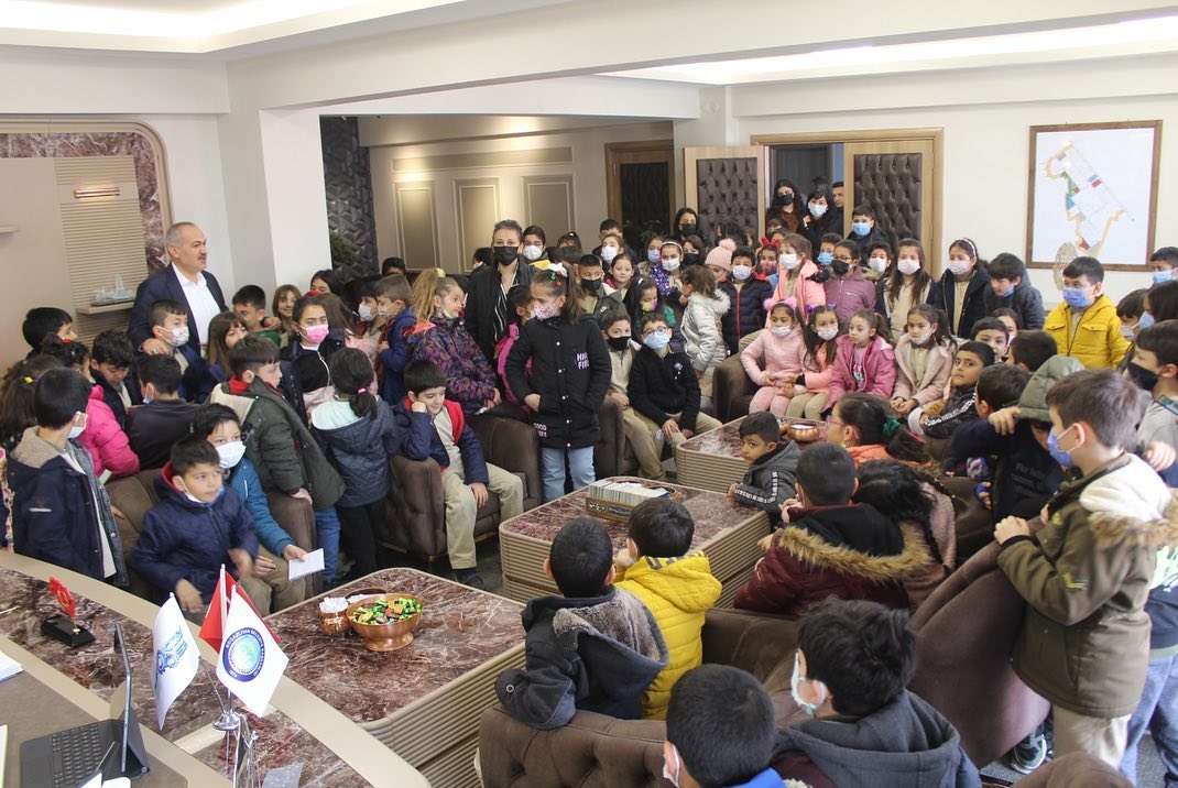 Boğazlıyan Fatih İlk Okulu 3’üncü sınıf öğrencileri, öğretmenleri gözetiminde “Yerel