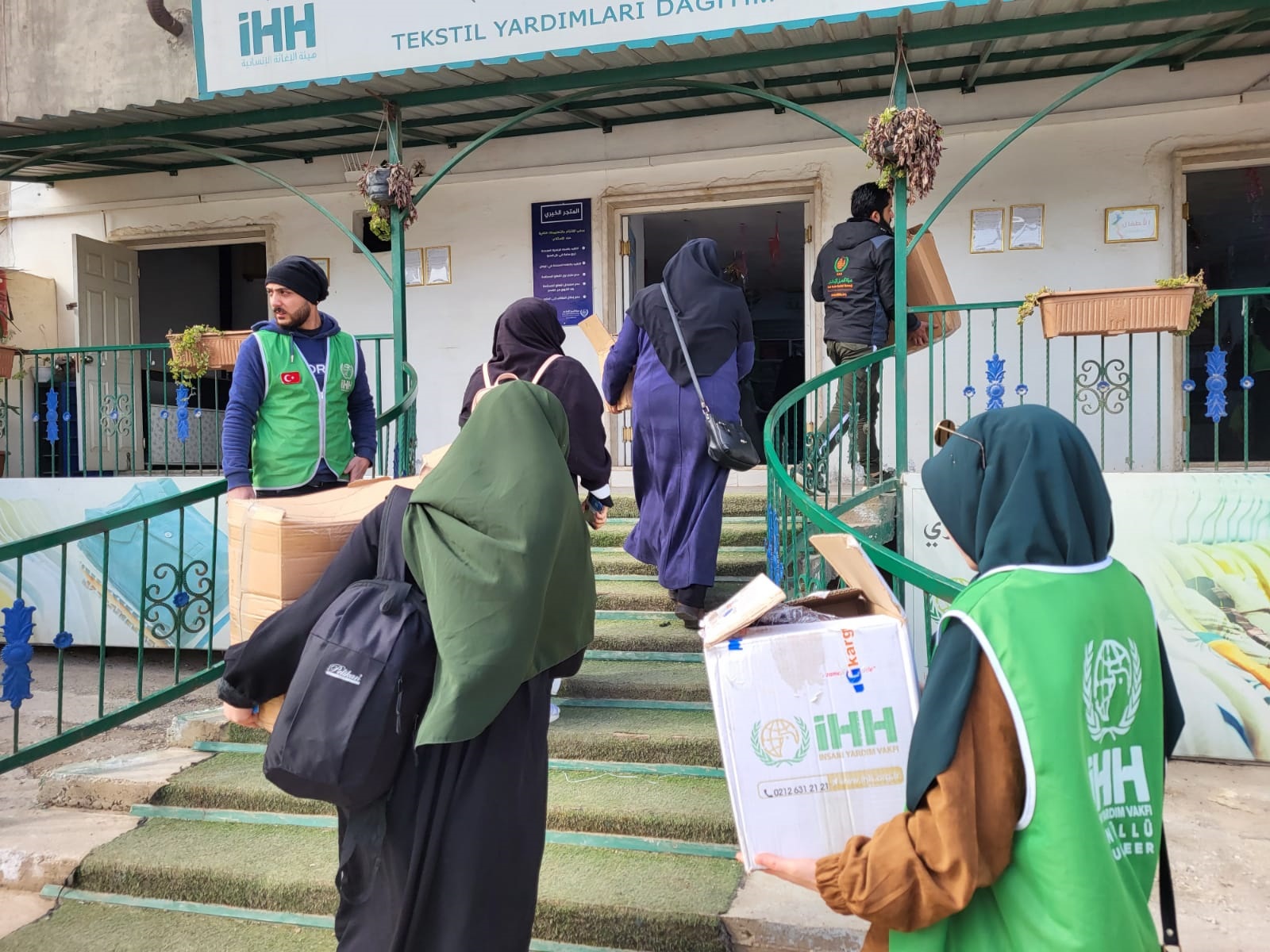 Yozgat Genç İHH tarafından Suriye sınır bölgesine götürülen yardımlar ihtiyaç