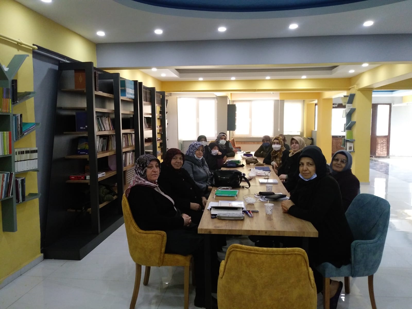 İlim Yayma Cemiyeti Yozgat Şubesi tarafından kadınlara yönelik Arapça eğitimi