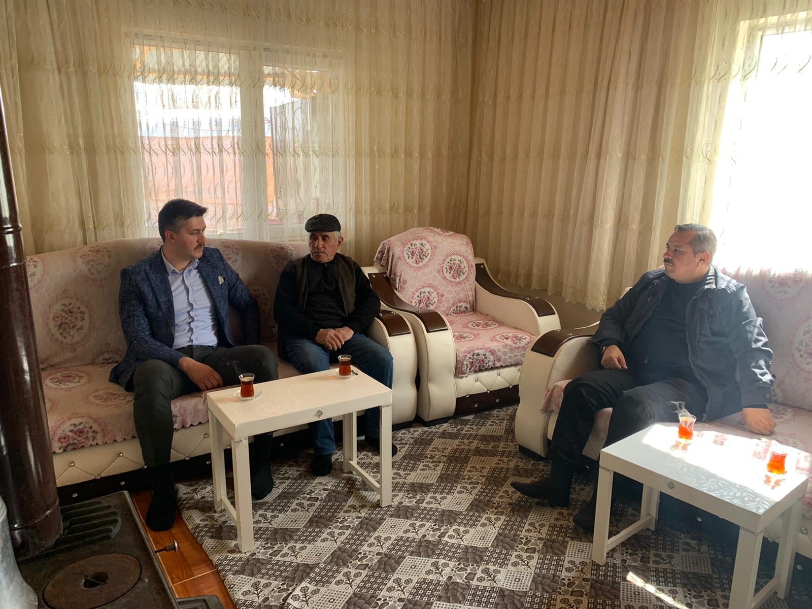 Sarıkaya Kaymakamı Samet Serin, 1996 yılında Hakkâri Çukurca Uzundere köyü