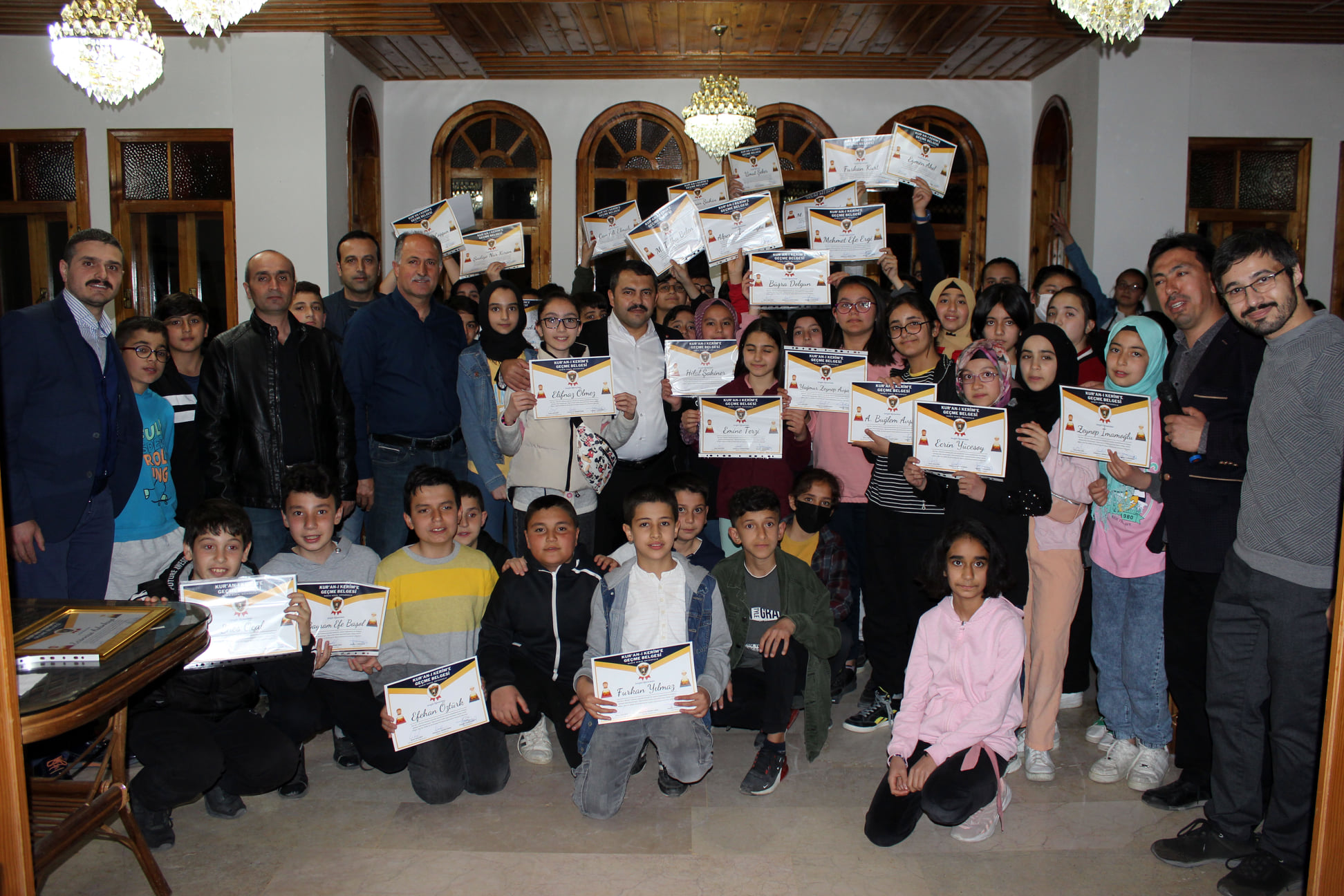 Akdağmadeni Namık Kemal Ortaokulu bünyesinde verilen eğitimlerin ardından Kur’an-ı Kerim’e