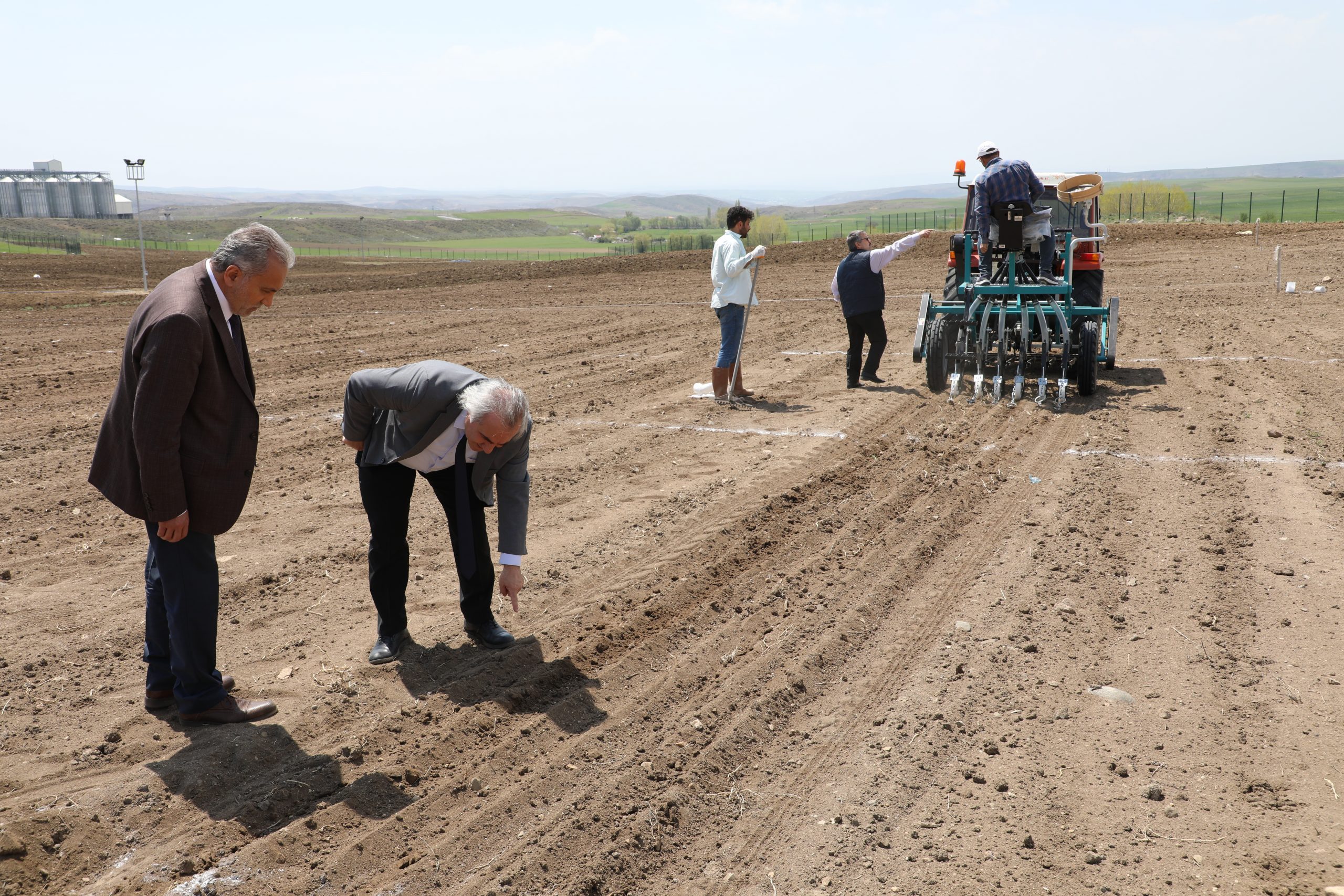 Kenevire dayalı sanayinin Yozgat ve yöresinde çeşitlenmesi, kenevirin bütün biyokütlesinin