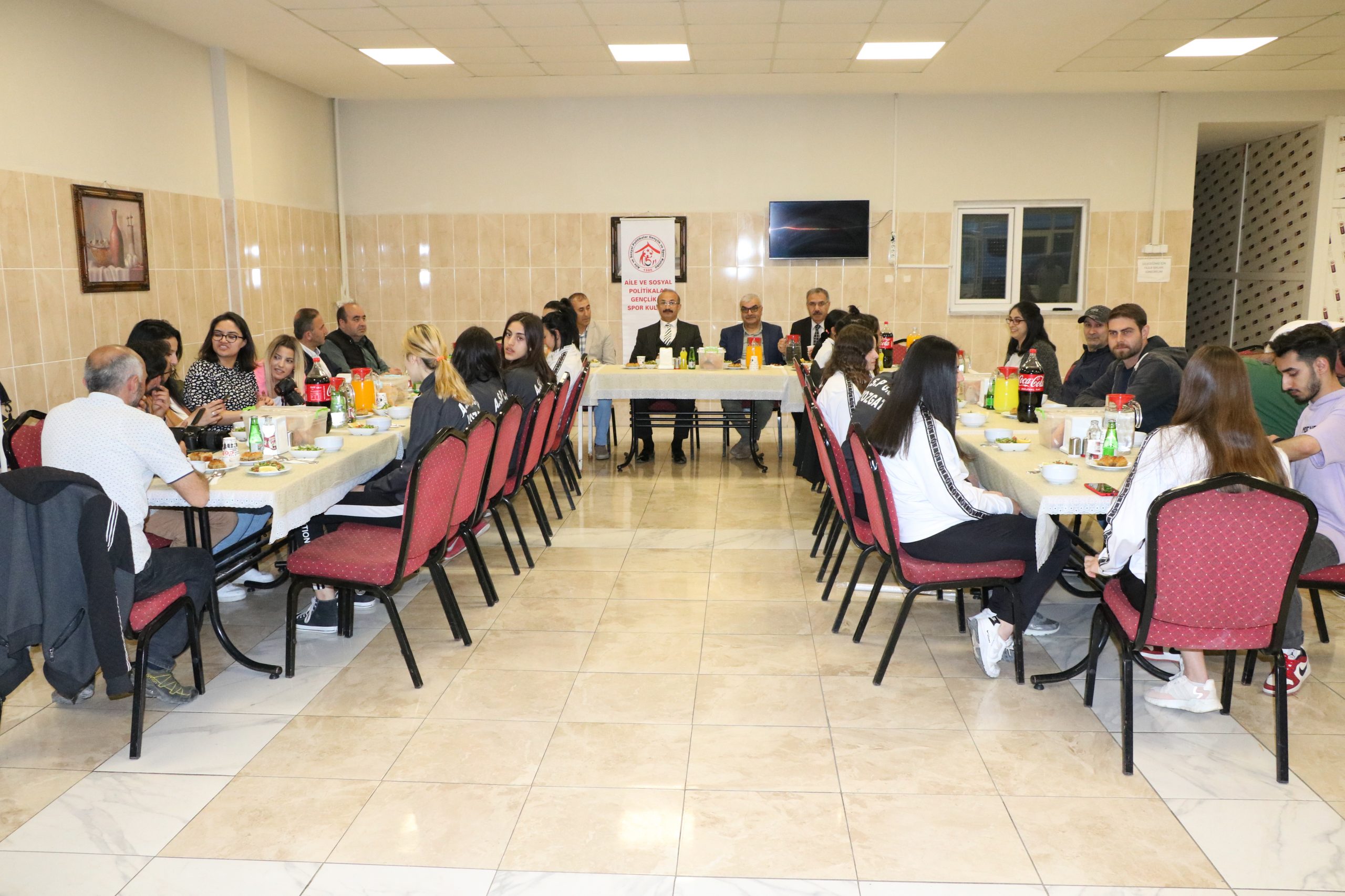 Yozgat Aile Sosyal Politikalar Gençlik ve Spor Kulübü yönetimi ve