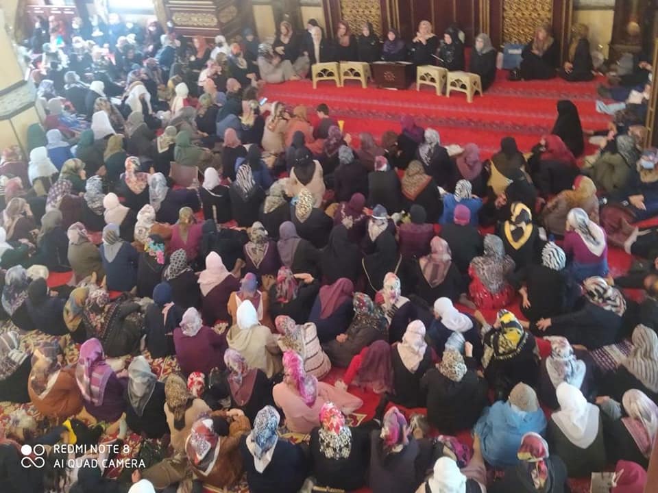 Yozgat’ta Kadir Gecesi dolayısıyla vatandaşlar başta Çapanoğlu Büyük Camii ve