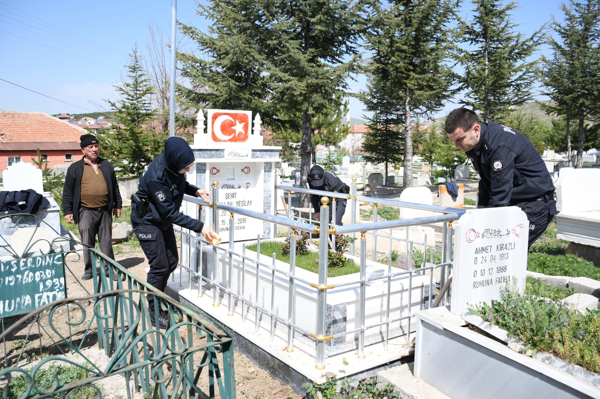 Saraykent Kaymakamı Ali Açıkgöz’ün koordine ettiği çalışmayla Şehit ve Gazilerin