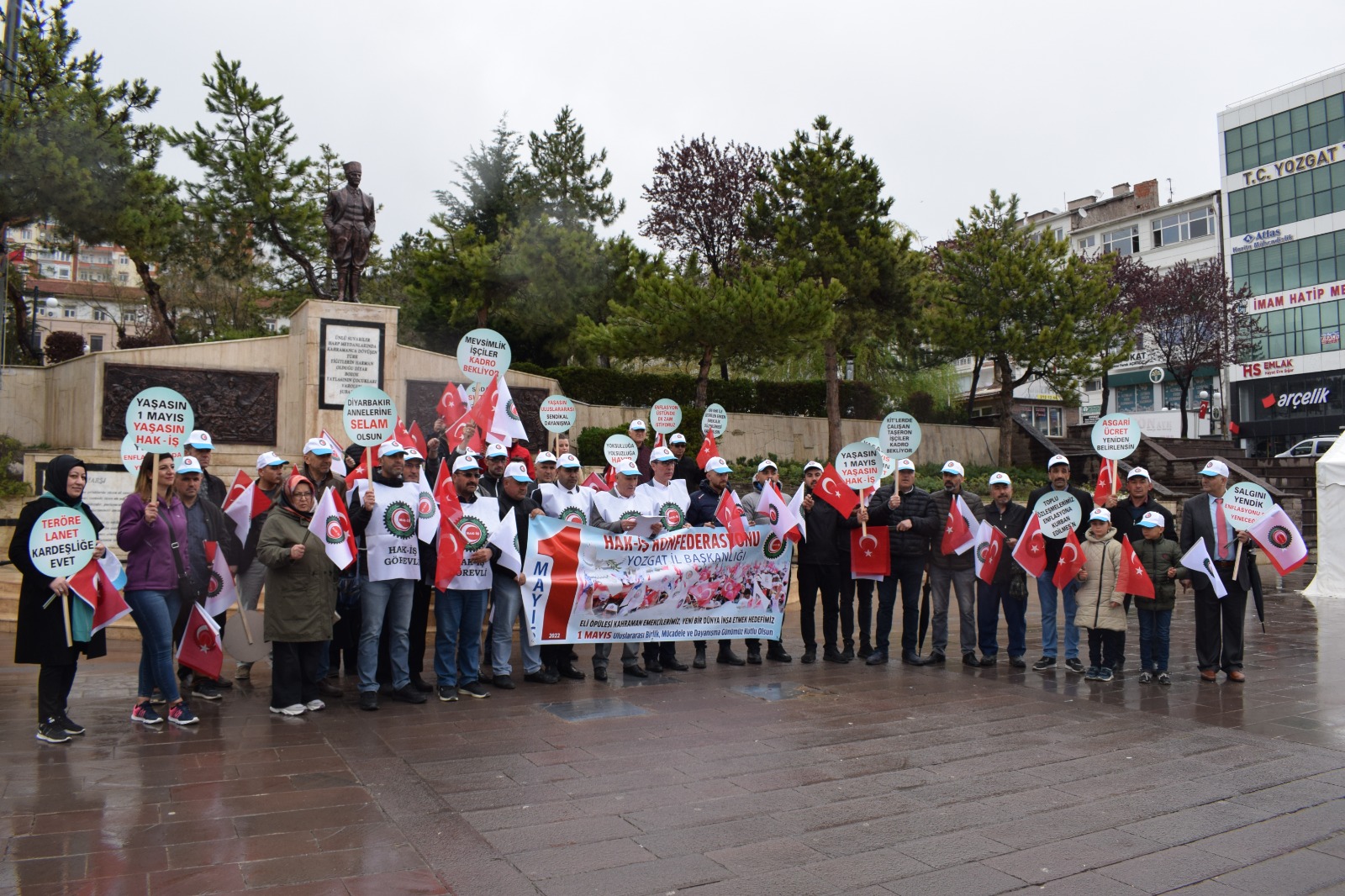 1 Mayıs Emek ve Dayanışma Günü, tüm yurtta olduğu gibi