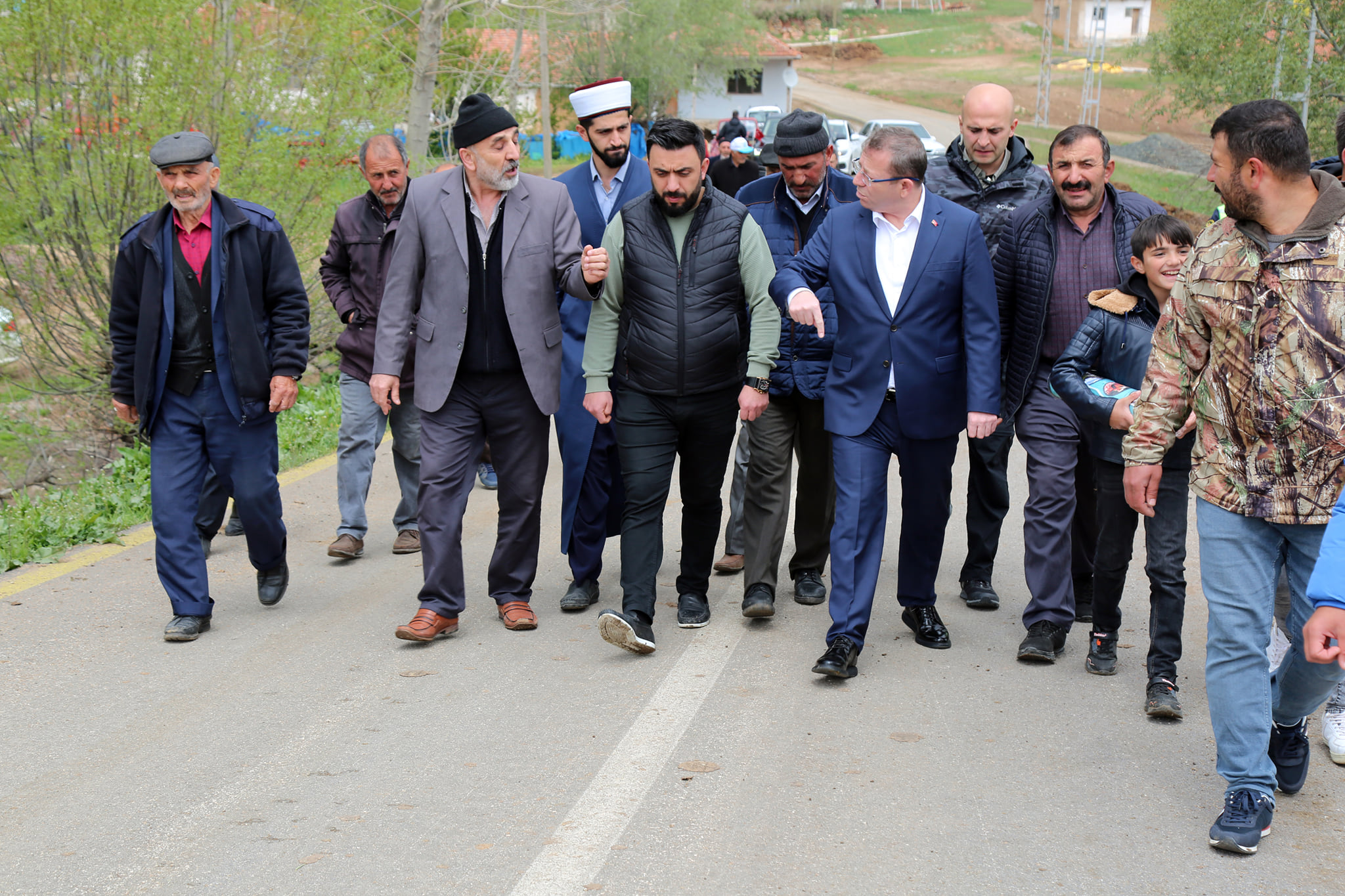 Her hafta farklı yerde Cuma namazını kılan Yozgat Valisi Ziya