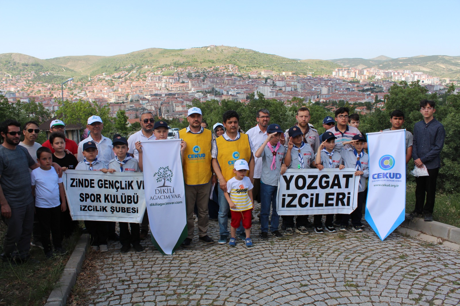 Yozgat Çevre Kuruluşları Dayanışma Derneği (ÇEKUD) üyeleri ve izciler, 5