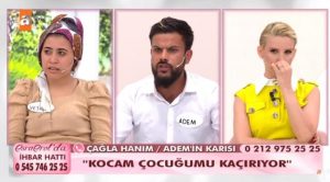 TV ekranlarında yayınlanan Esra Erol'da programına Yozgat'tan katılan 23 yaşındaki