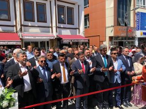 Yozgat’ta sahipliğini genç iş insanı Yaşar Gülmez’in yaptığı Yaşar Kuyumculuk,