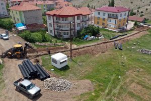 Akdağmadeni Belediye Başkanı Uz Dr Nezih Yalçın, belediye ekiplerinin çalışmasıyla