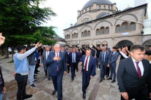 Akdağmadeni Belediye Başkanı Uz Dr Nezih Yalçın, Milliyetçi Hareket Partisi