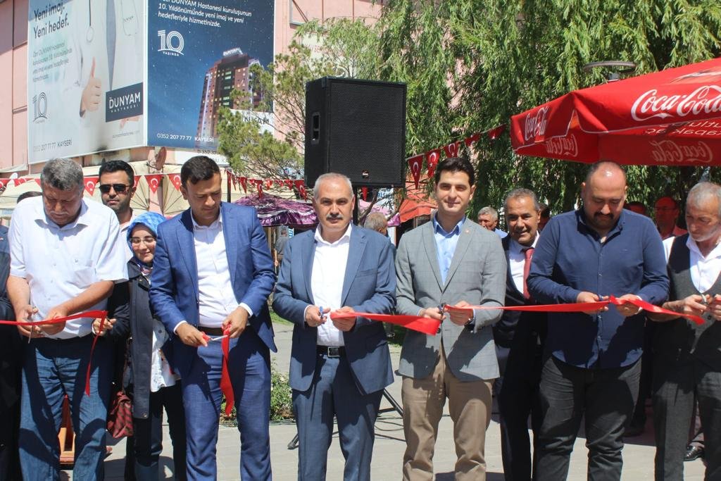 Bilim ve Öğrenme Şenliği TÜBİTAK 4006 Projeleri kapsamında Boğazlıyan Kaymakamlığı