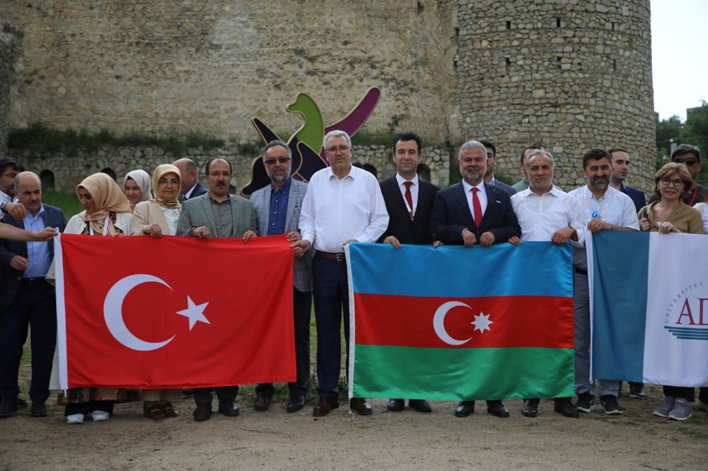 Bozok Üniversitesi Rektörü Prof. Dr. Ahmet Karadağ, Azerbaycan'ın başkenti Bakü'de