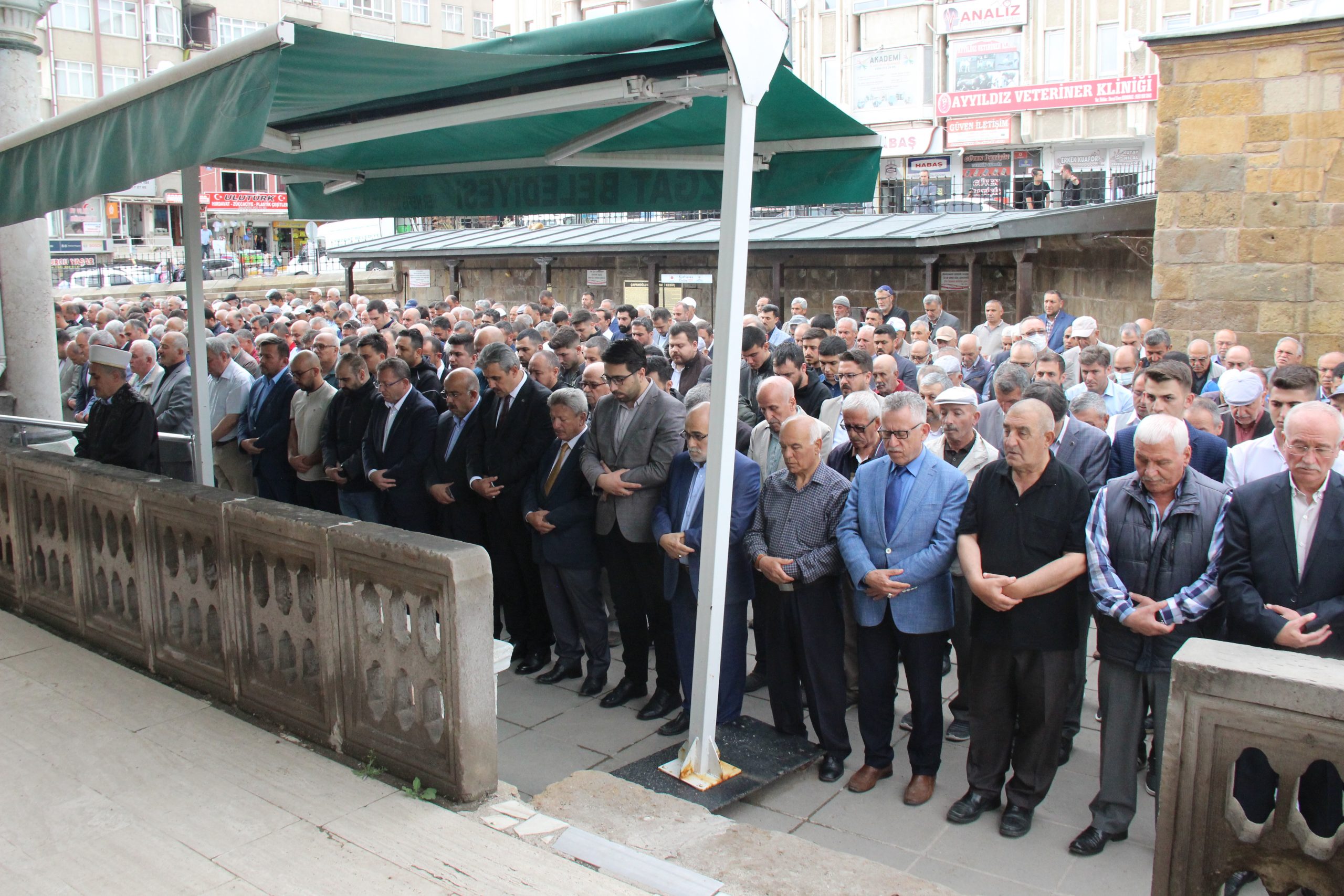 Yozgat Gimat Grubu Yönetim Kurulu Başkanı Zafer Özışık'ın ağabeyi Ömer