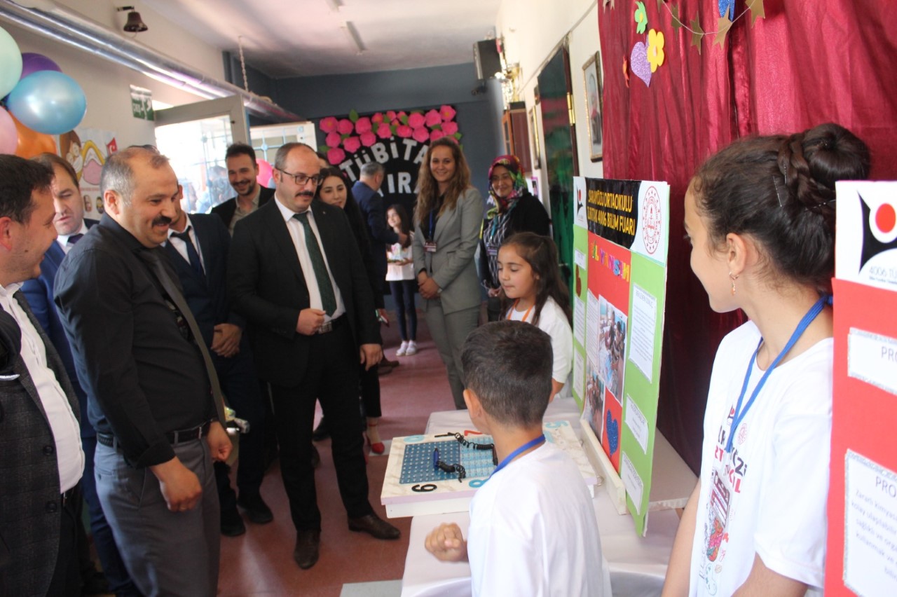 Saraykent İlçesinde TÜBİTAK projesi kapsamında Sarayözü Ortaokulu ve Saraykent Şehit