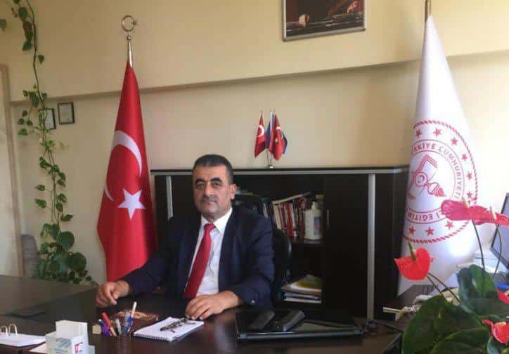 Çayıralan İlçe Milli Eğitim Müdürü Satılmış Batur, büyük bir heyecan