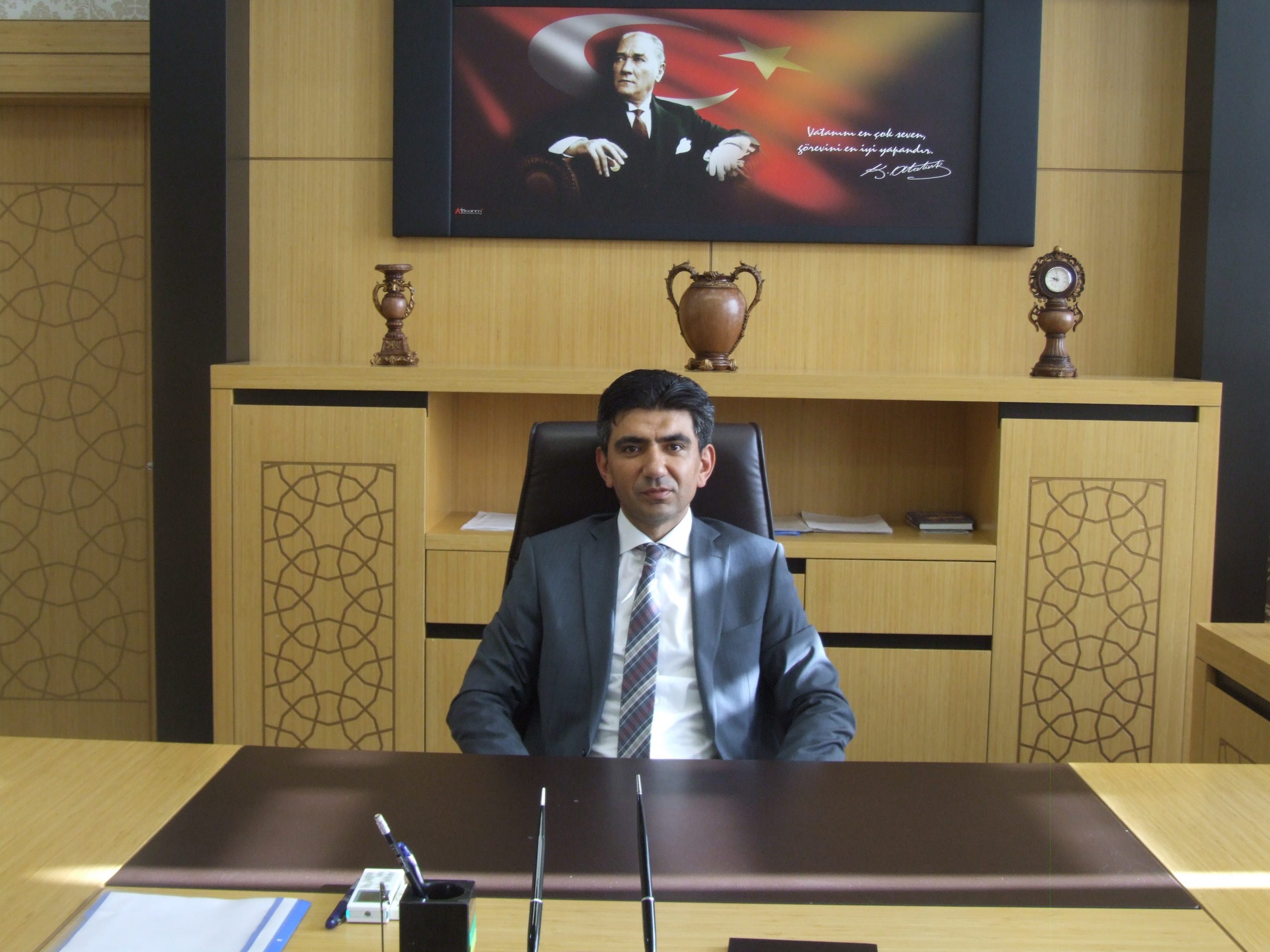 İçişleri Bakanlığı kararnamesi ile Zonguldak’ın Çaycuma ilçesinden Yerköy Kaymakamlığına atanan Muharrem Coşgun, görevine