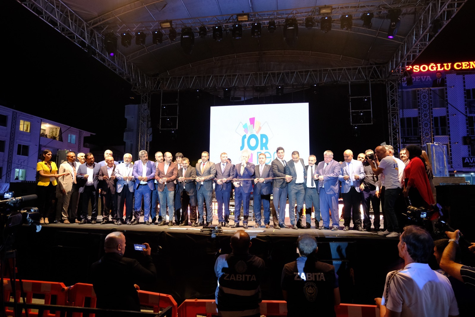 Sorgun Belediyesi tarafından düzenlenen Sorfest'in ikinci gününde Toplu açılış töreni