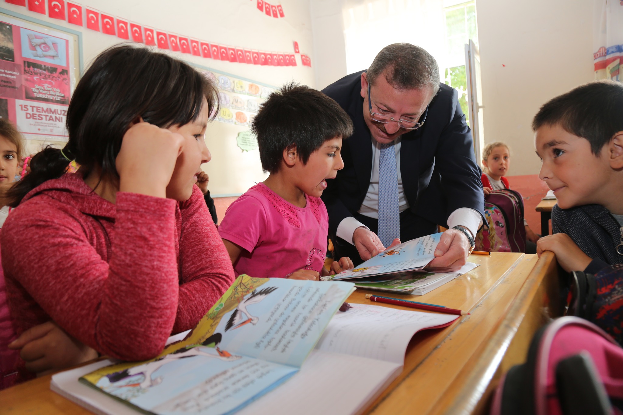 Yozgat Valisi Ziya Polat, Boğazlıyan İlçesine bağlı Ovakent Beldesinde Atatürk
