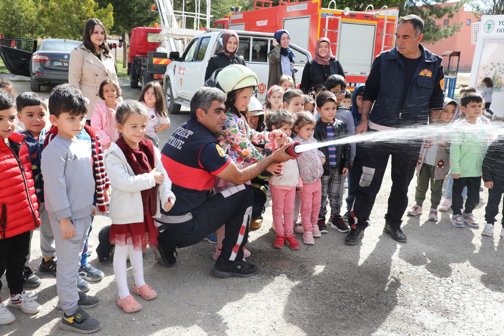 Yozgat Belediyesi Kreş ve Gündüz Bakımevi öğrencileri İtfaiye haftası dolayısıyla