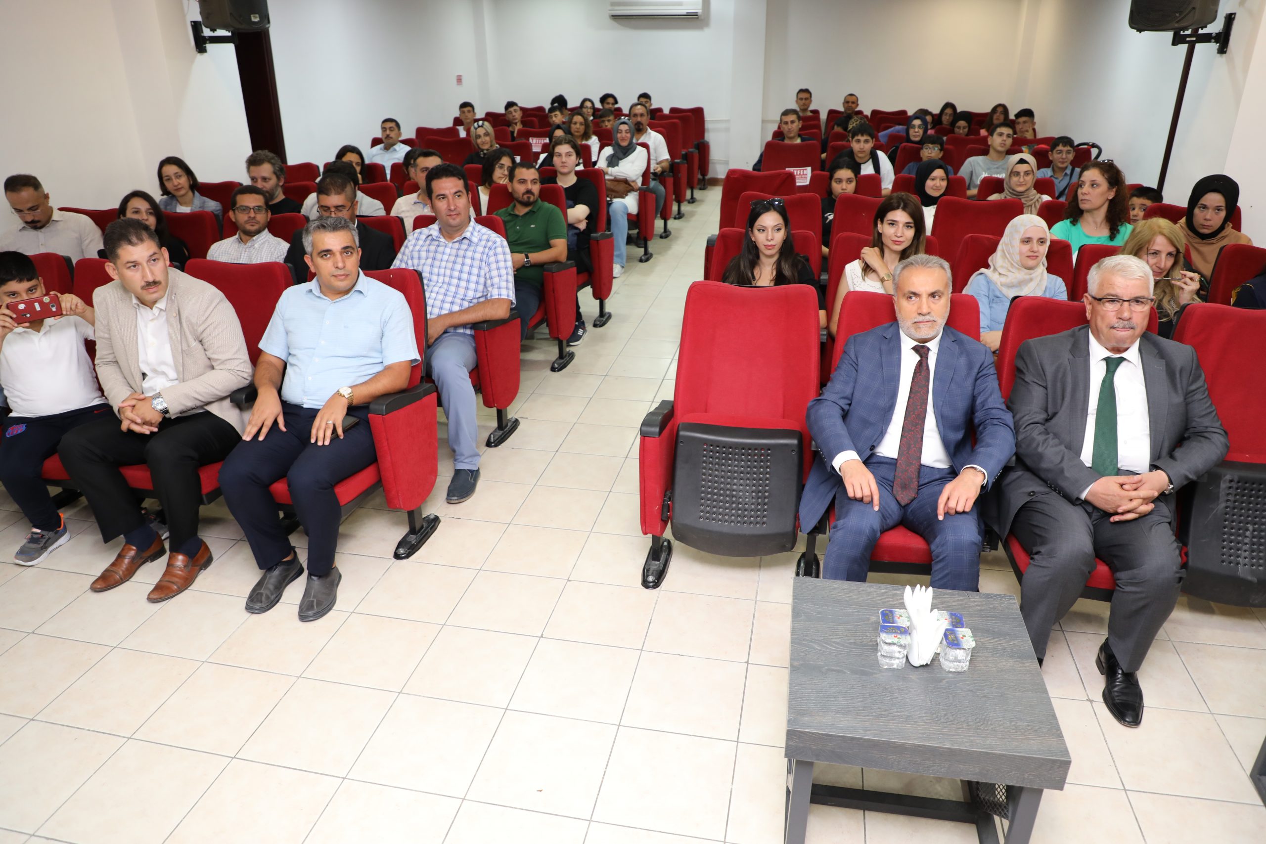 Bozok'ta İklim Değişikliklerine Uyum: Bilim ve Teknoloji Entegrasyonlu Uygulamalar"  konulu