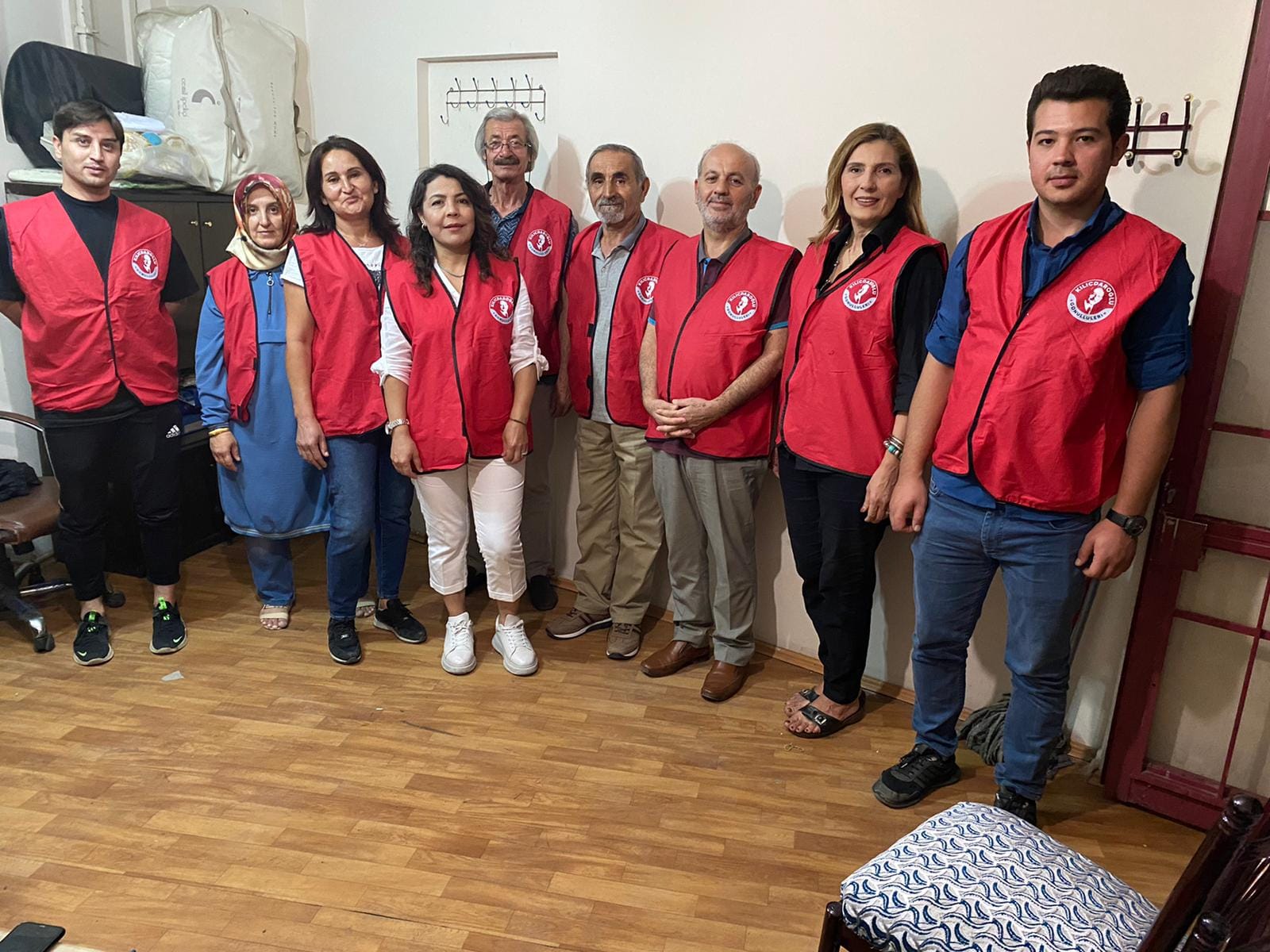 Cumhuriyet Halk Partisi (CHP) Yozgat İl örgütünün çeşitli kademelerinde görev