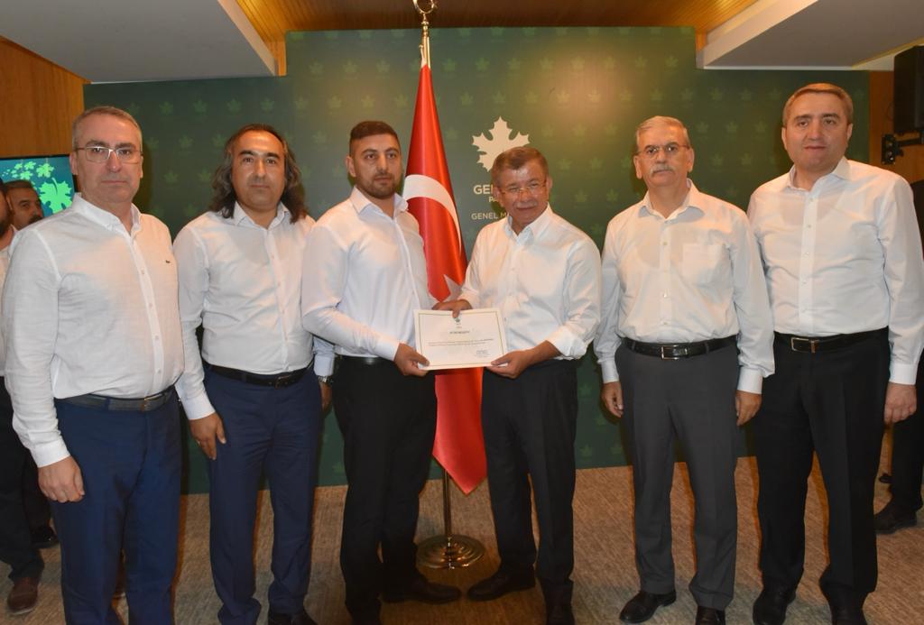 Gelecek Partisi Sarıkaya İlçe Başkanı Ali Aksakal, Sarıkaya’da partilerinin politikalarını