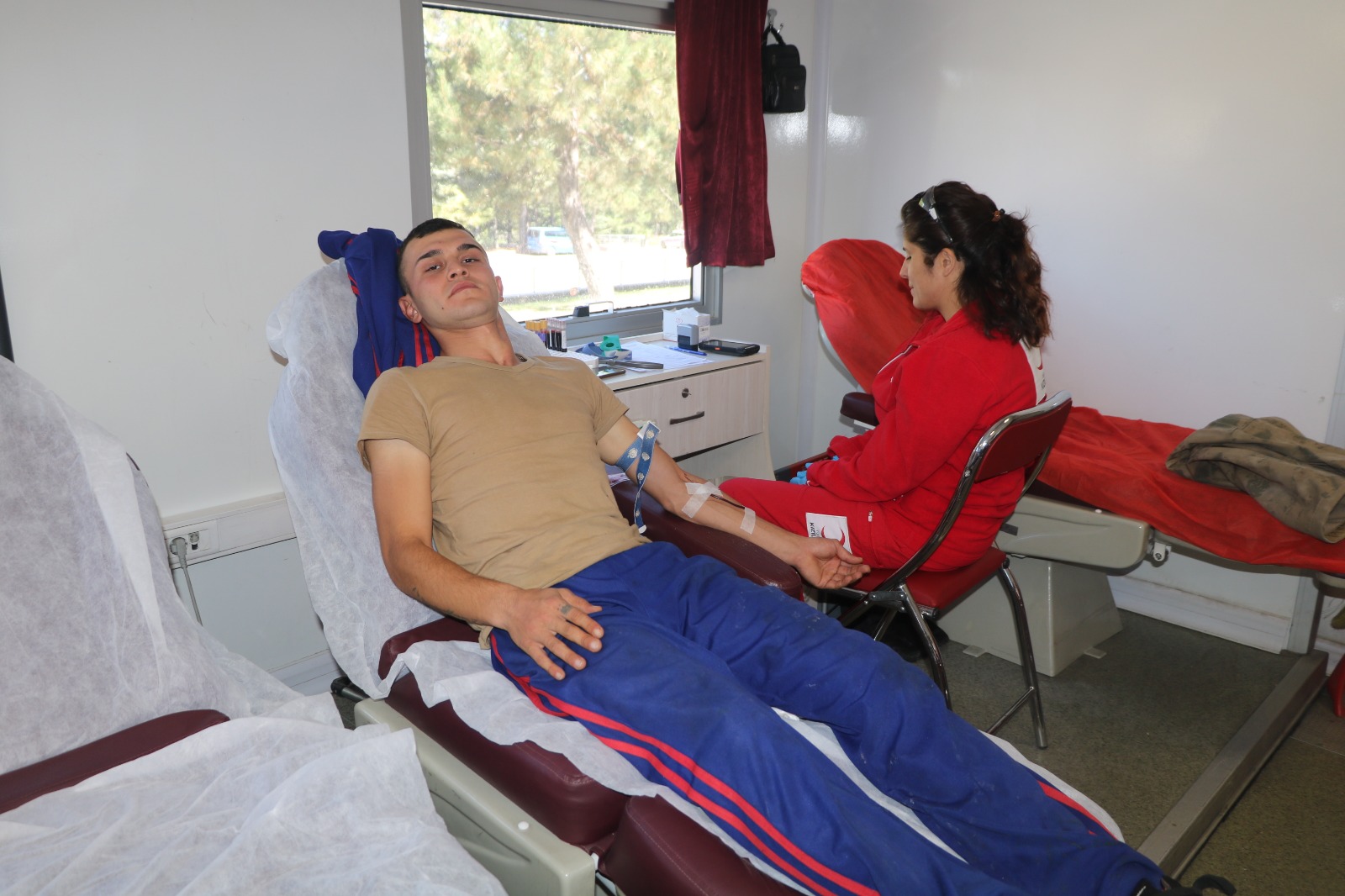 Yozgat İl Jandarma Komutanlığı, Kızılay’ın kan bağış kampanyasına destek olmak