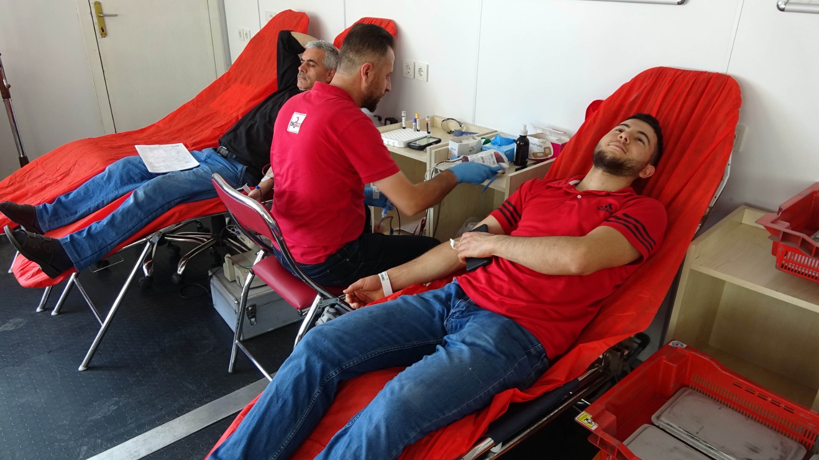 Türk Kızılayı Kan Bağış tırı, 27 Eylül Salı gününe kadar